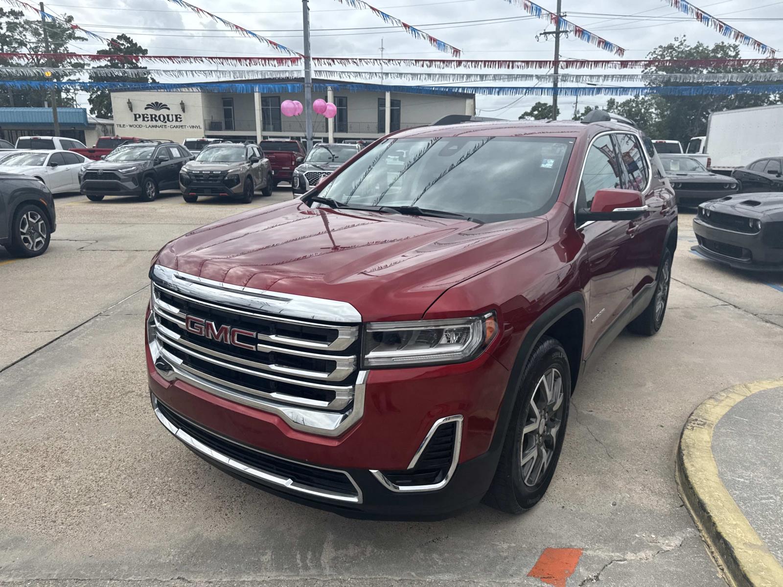 2023 Gmc Acadia SLE photo 2