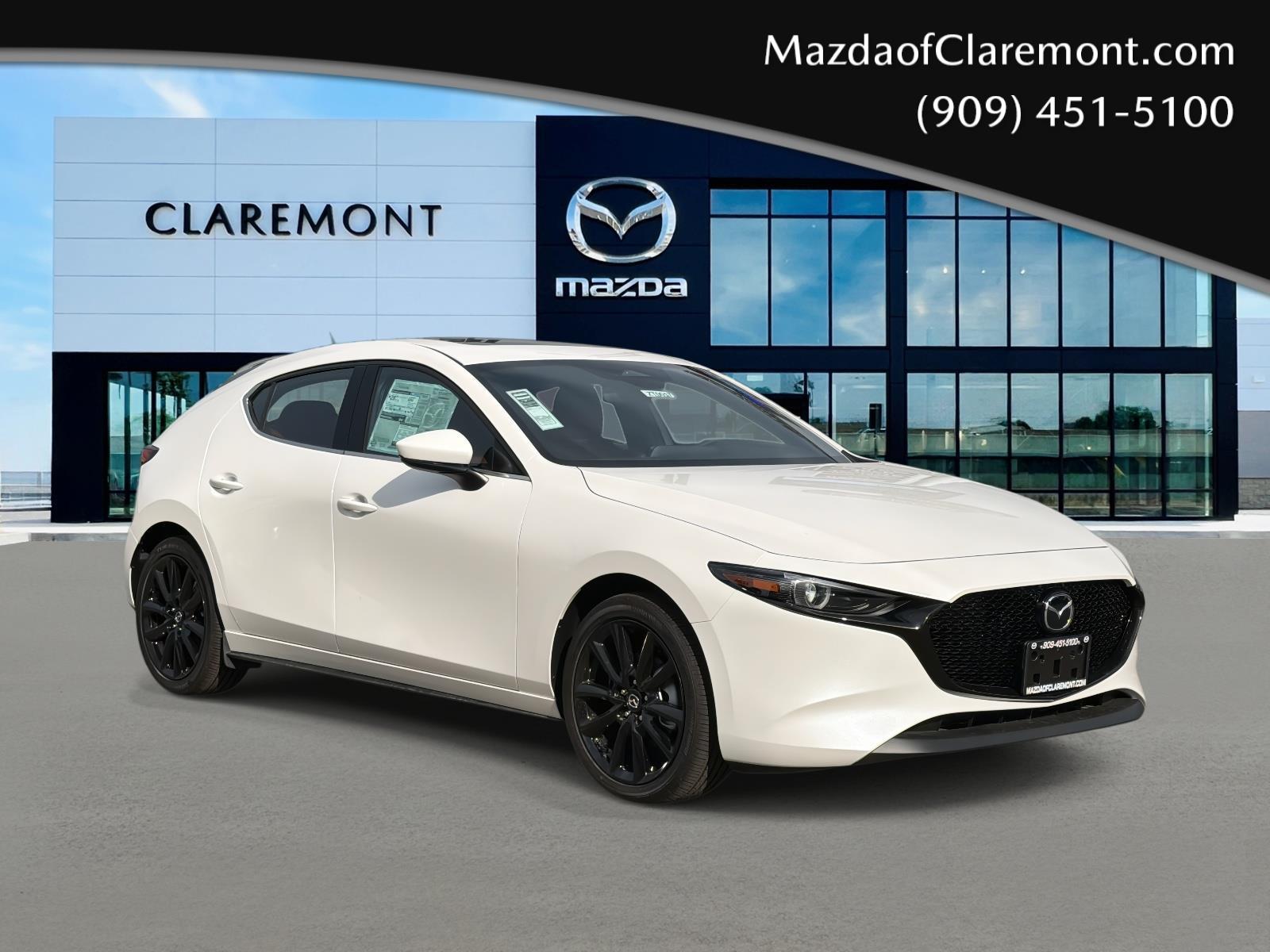 2026 Mazda Mazda3 Premium's photo