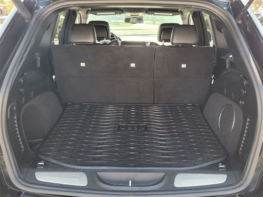 2014 Jeep Grand Cherokee SRT8 photo 10