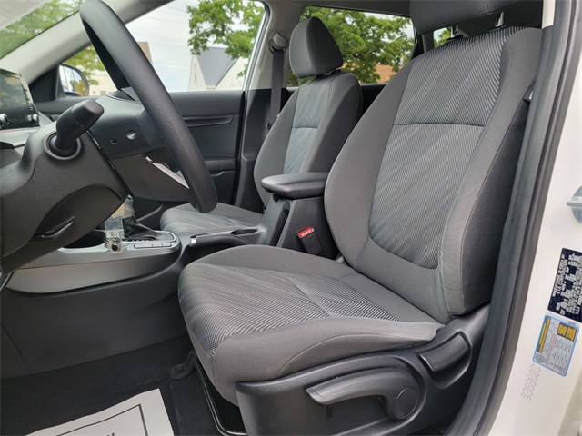 2024 Kia Seltos LX photo 13