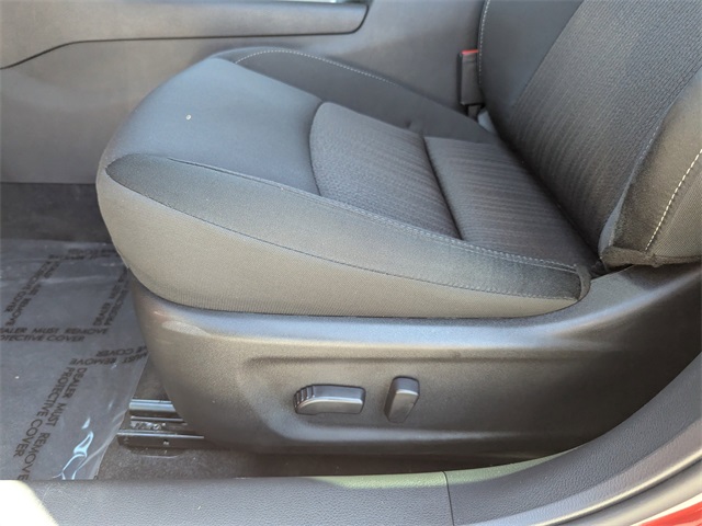 2025 Nissan Altima 2.5 SV photo 13