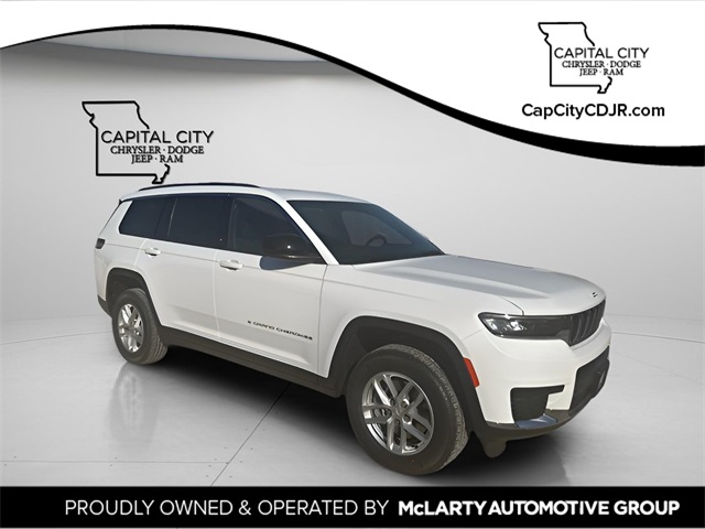 2025 Jeep Grand Cherokee L Laredo's photo