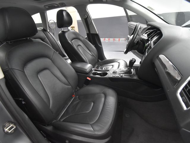 2010 Audi A4 2.0T Avant Premium Plus Quattro photo 38