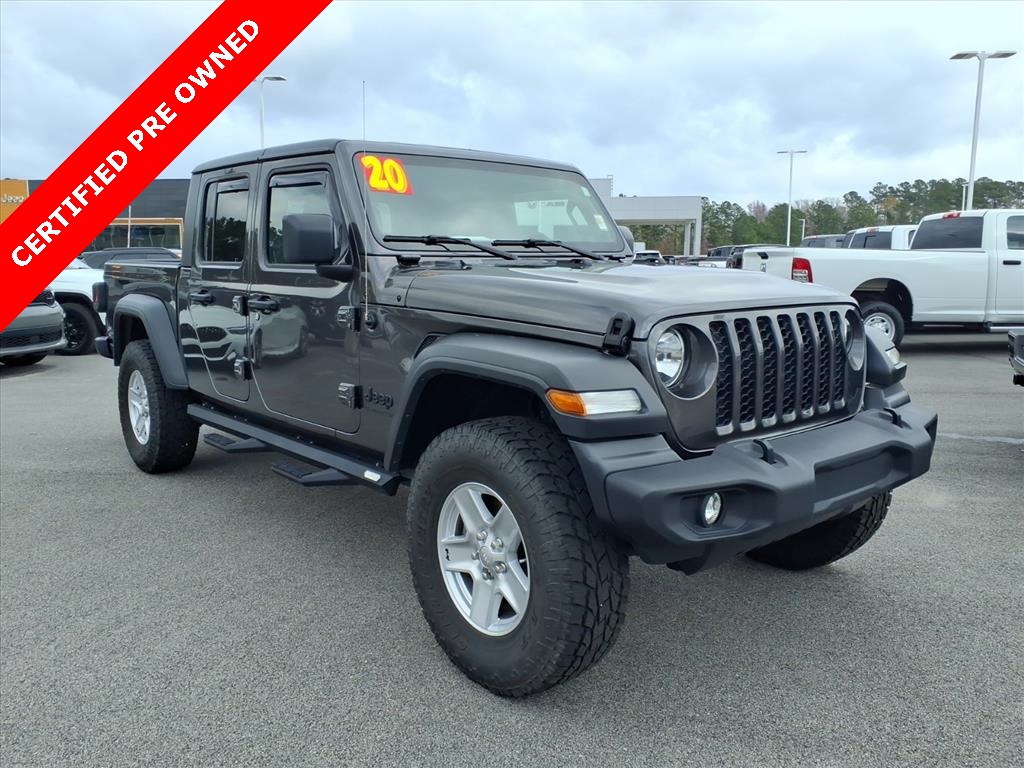 2020 Jeep Gladiator Sport S's photo