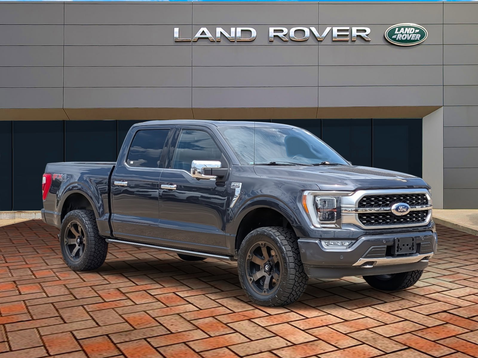2021 Ford F-150 Platinum photo 3