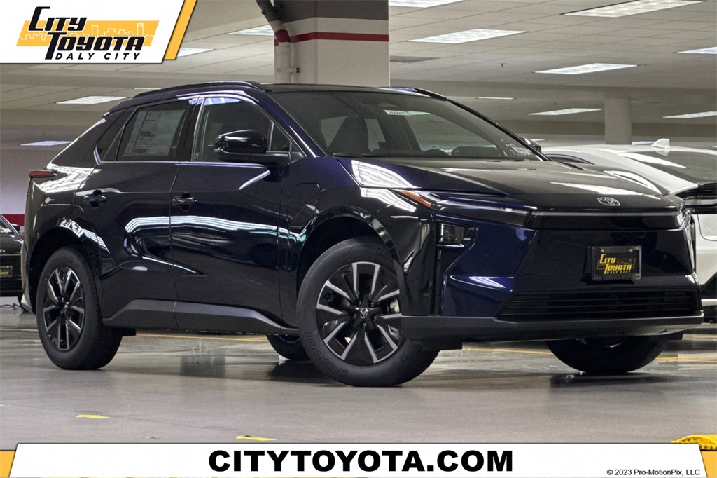 2026 Toyota bZ XLE's photo