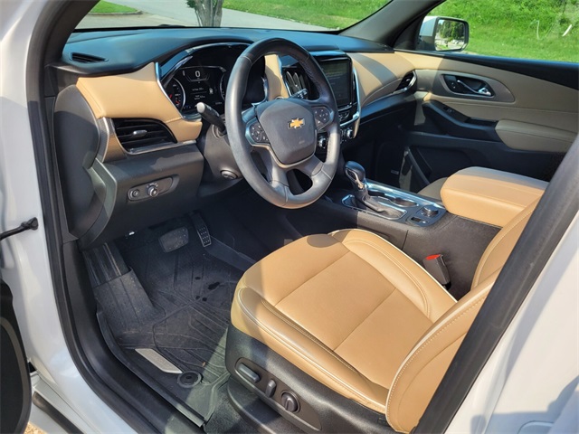 2023 Chevrolet Traverse Premier photo 13