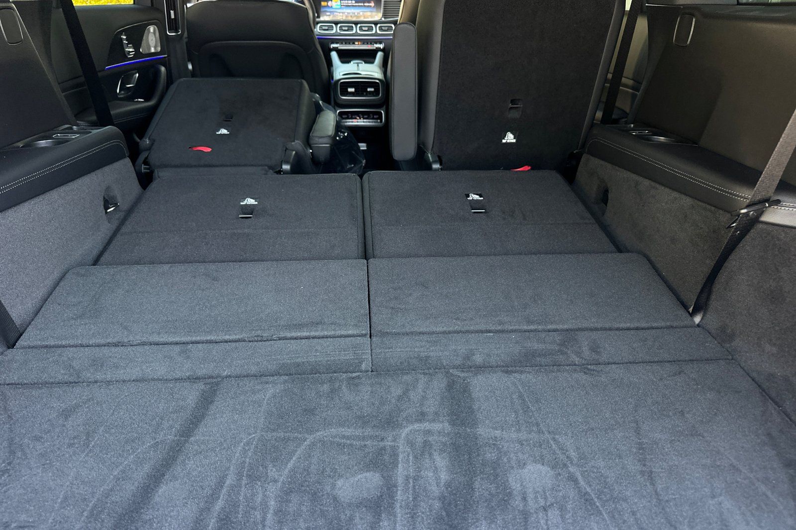 2025 Mercedes Benz GLS 450 4MATIC photo 35