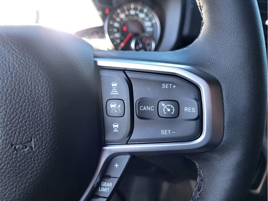 2025 Ram 1500 Big Horn photo 21