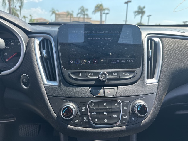2023 Chevrolet Malibu 1LT photo 15