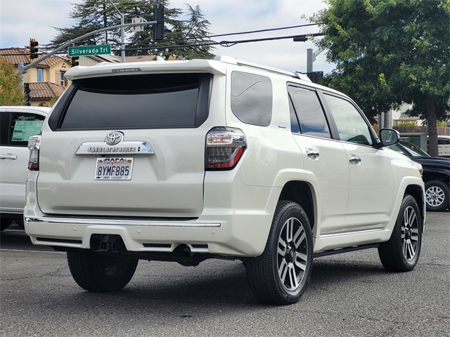 2022 Toyota 4Runner Limited photo 6
