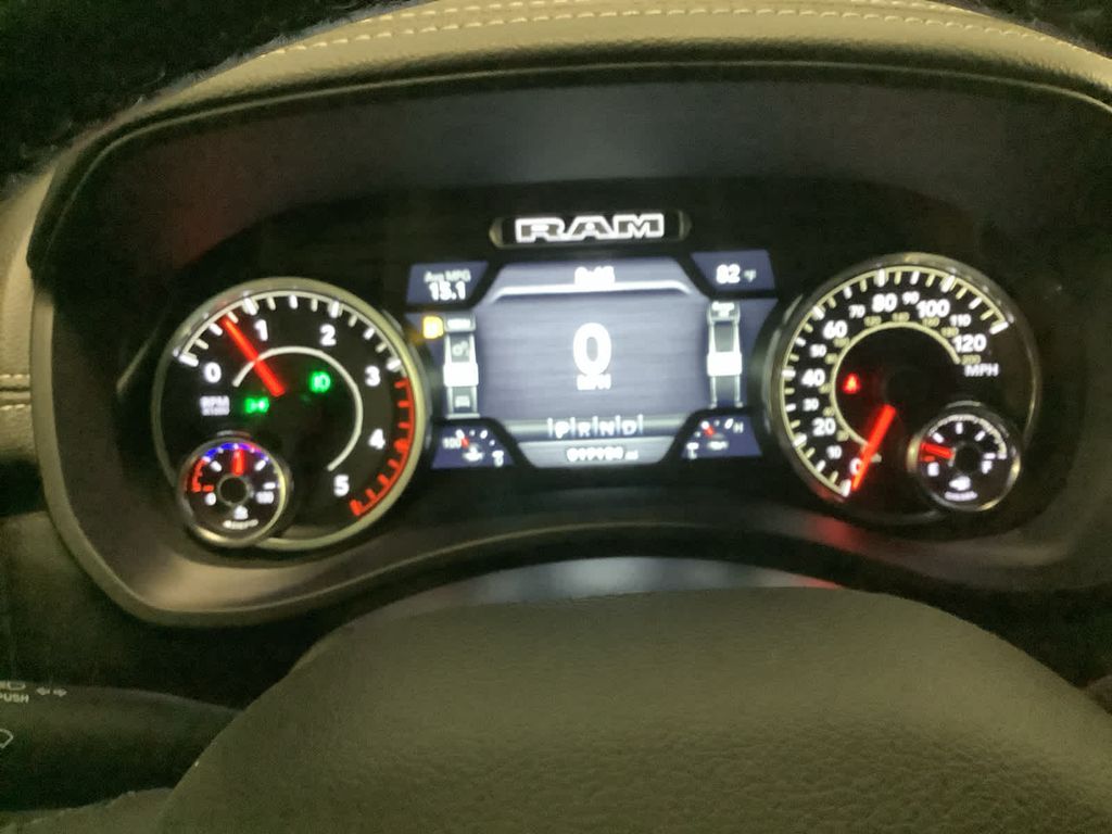 2024 Ram 2500 Laramie photo 16