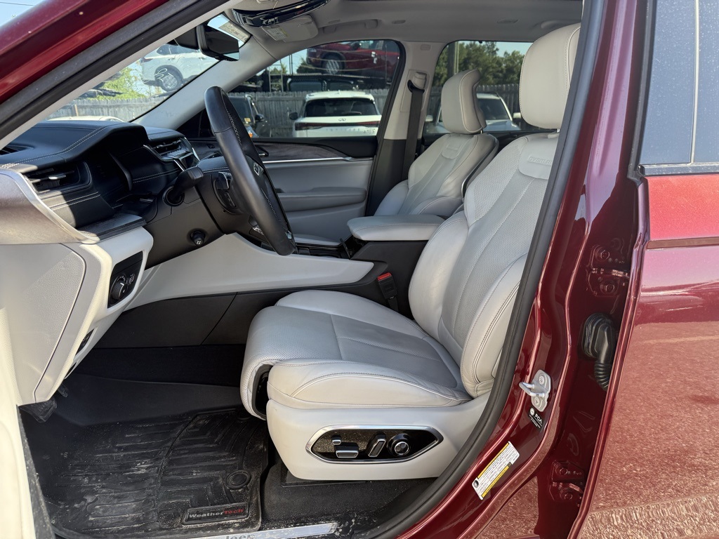 2021 Jeep Grand Cherokee Overland photo 10