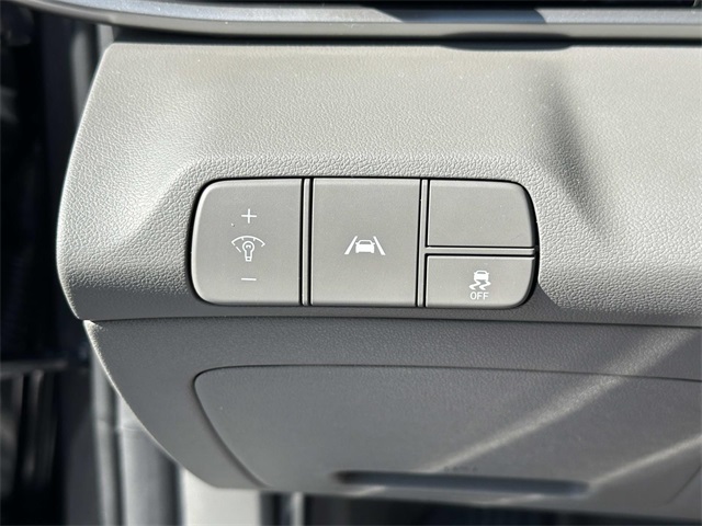2023 Hyundai Elantra SEL Convenience photo 25