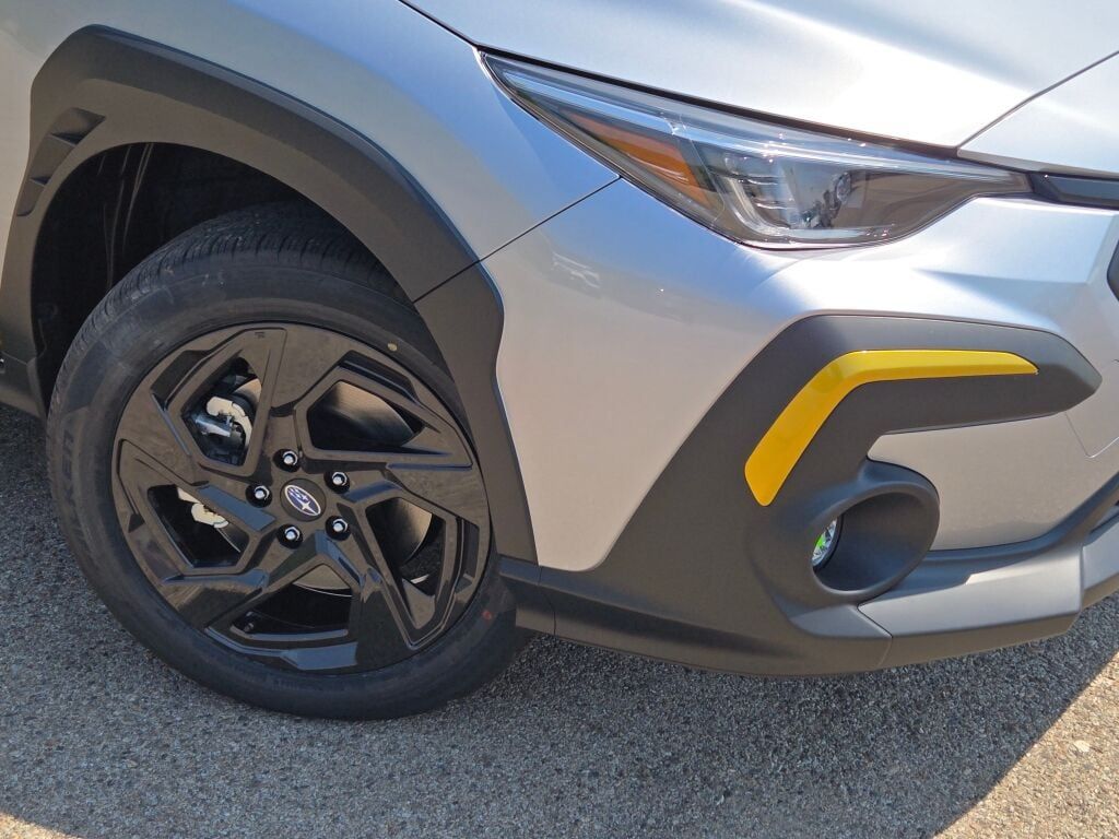 2025 Subaru Crosstrek Sport photo 3