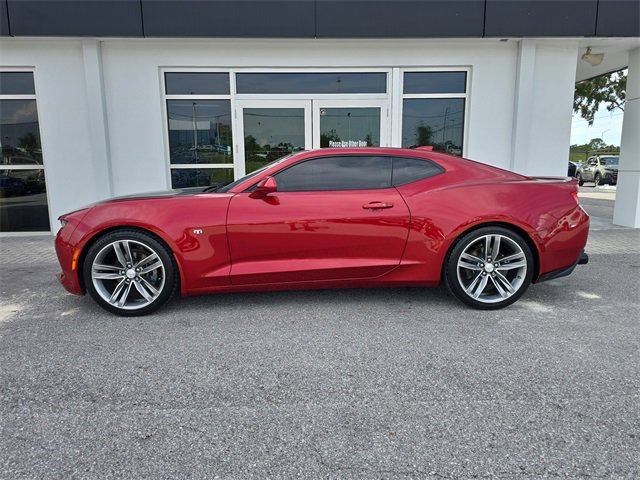 2017 Chevrolet Camaro 2LT photo 3