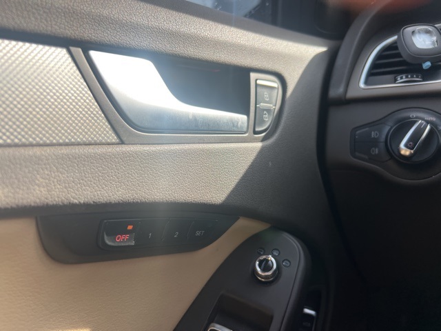 2014 Audi A4 2.0T Premium Plus photo 19