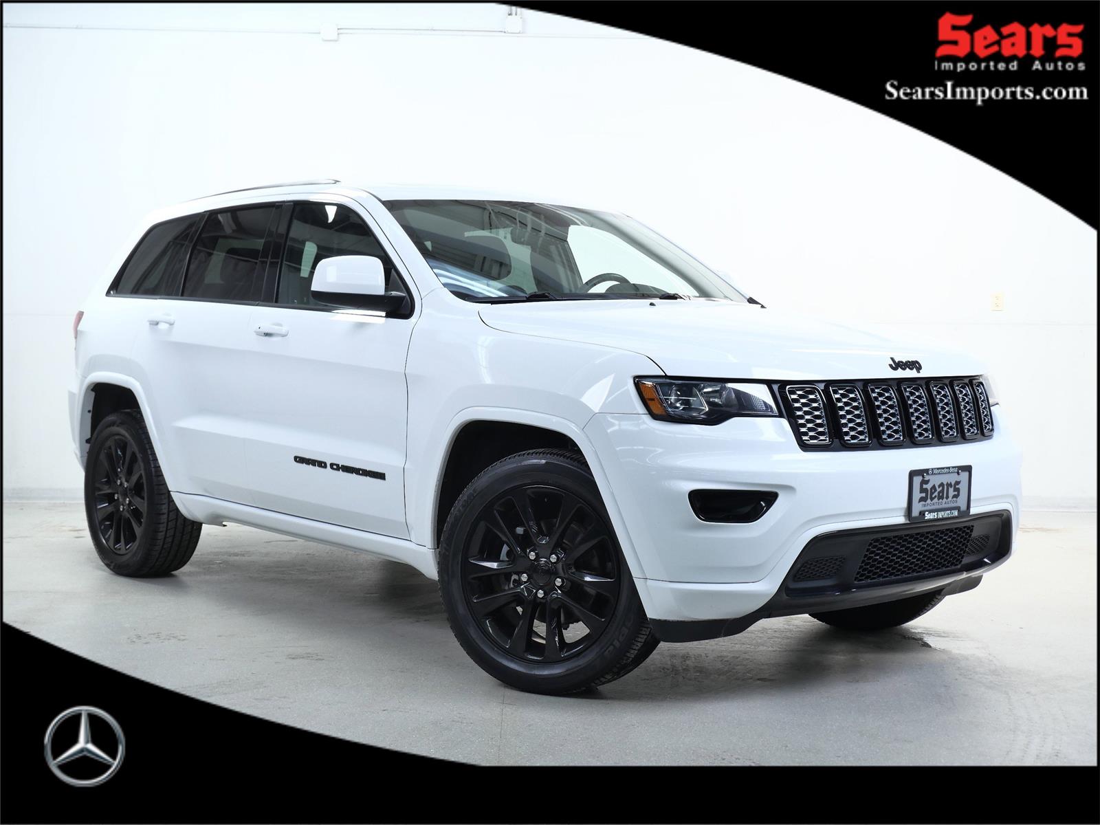 2019 Jeep Grand Cherokee Altitude's photo
