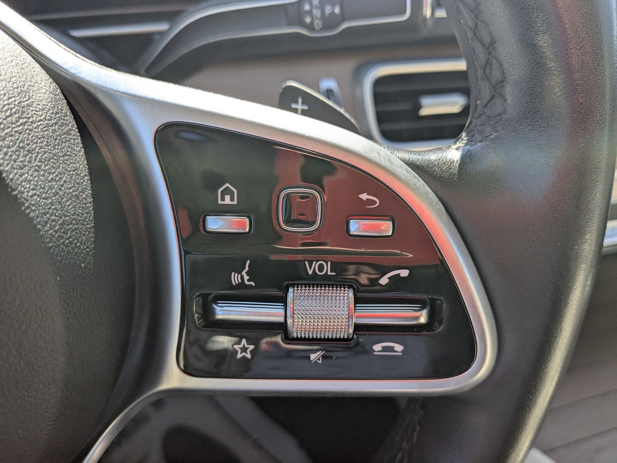 2022 Mercedes Benz GLE 350 4MATIC photo 16
