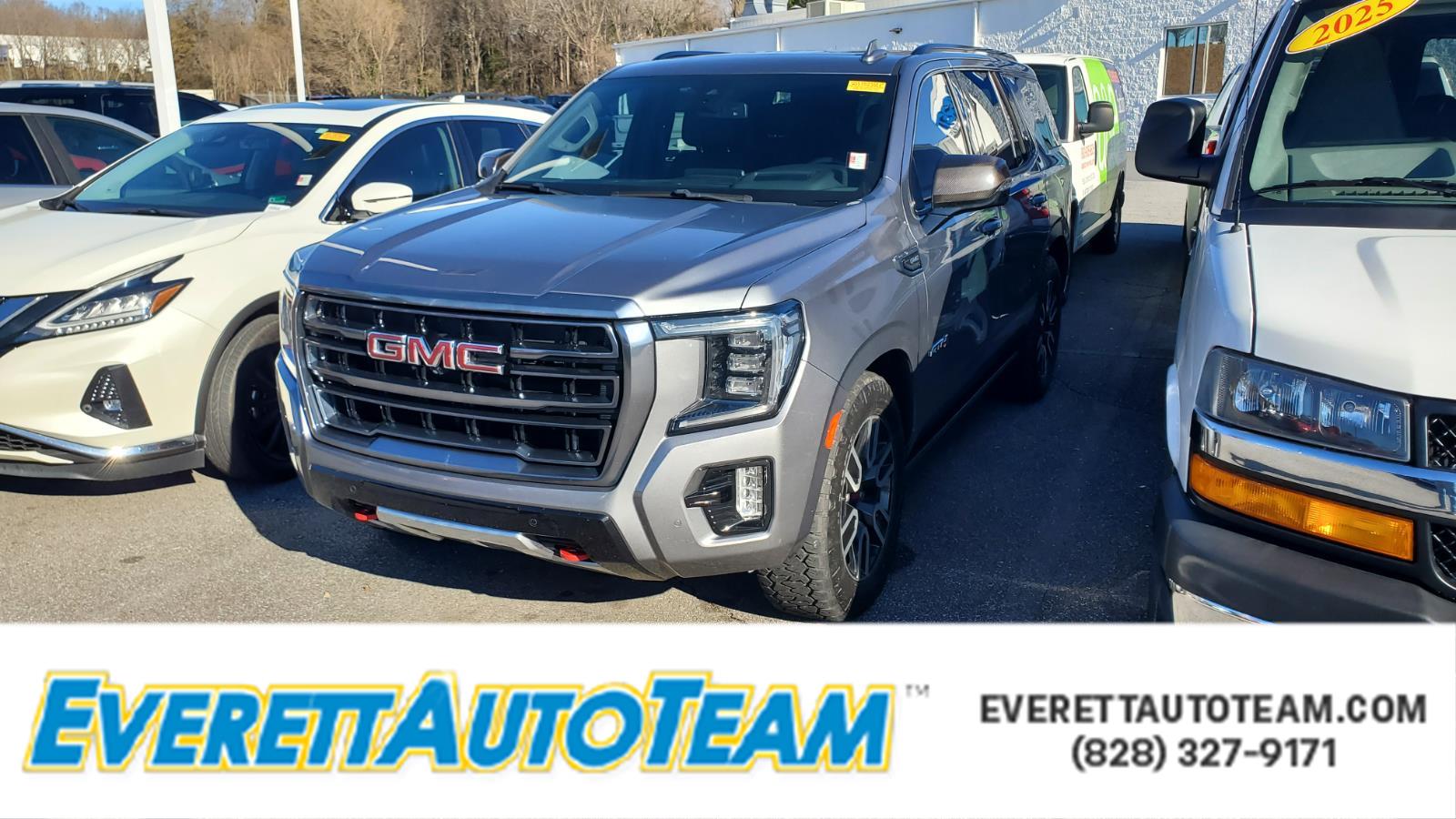 2021 GMC Yukon AT4's photo