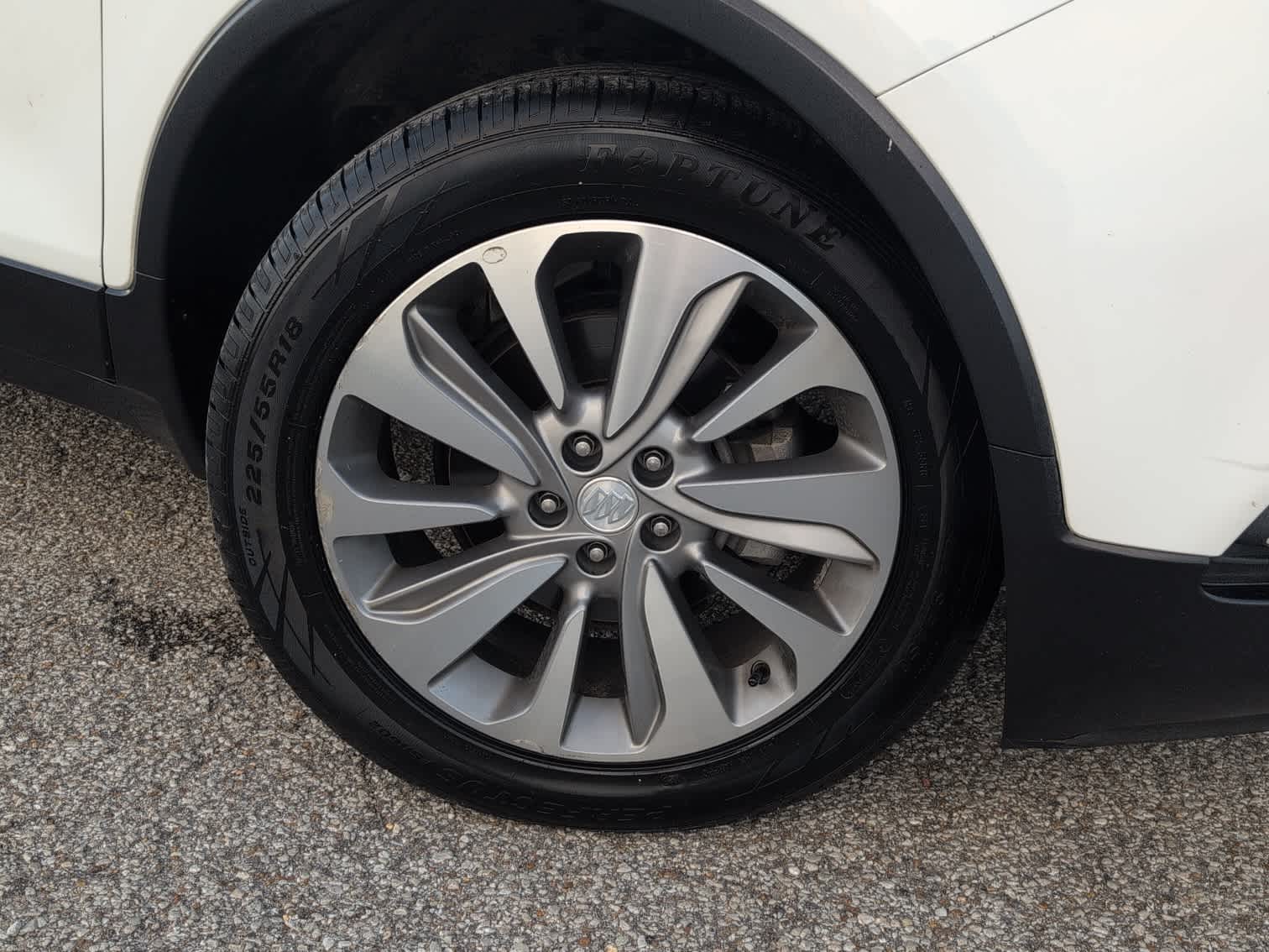 2018 Buick Encore Preferred photo 9