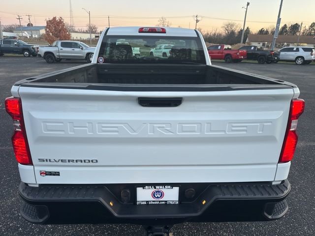 2024 Chevrolet Silverado 1500 Work Truck photo 4