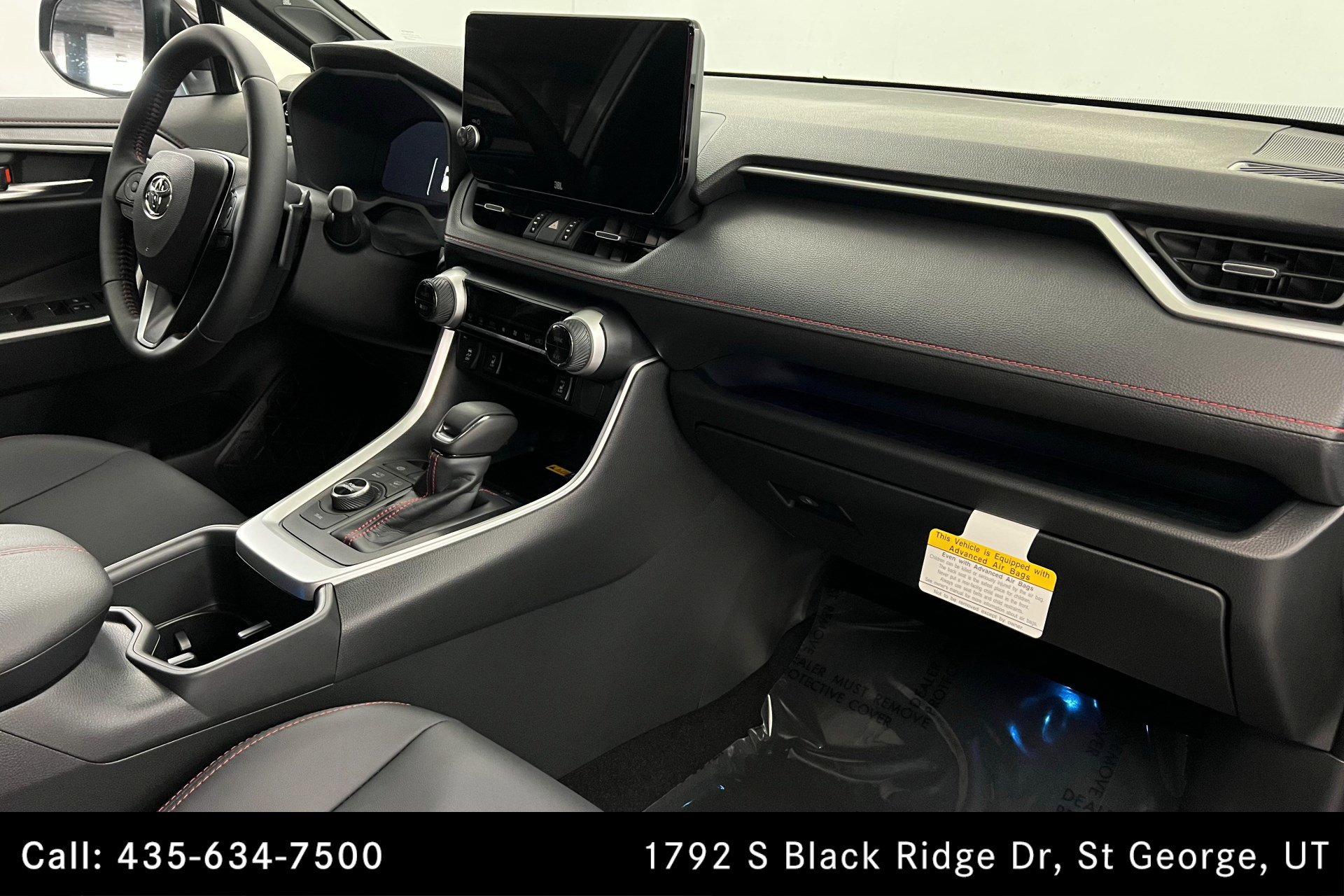 2025 Toyota RAV4 Hybrid XSE photo 23