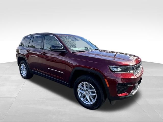 2025 Jeep Grand Cherokee Laredo X photo 8