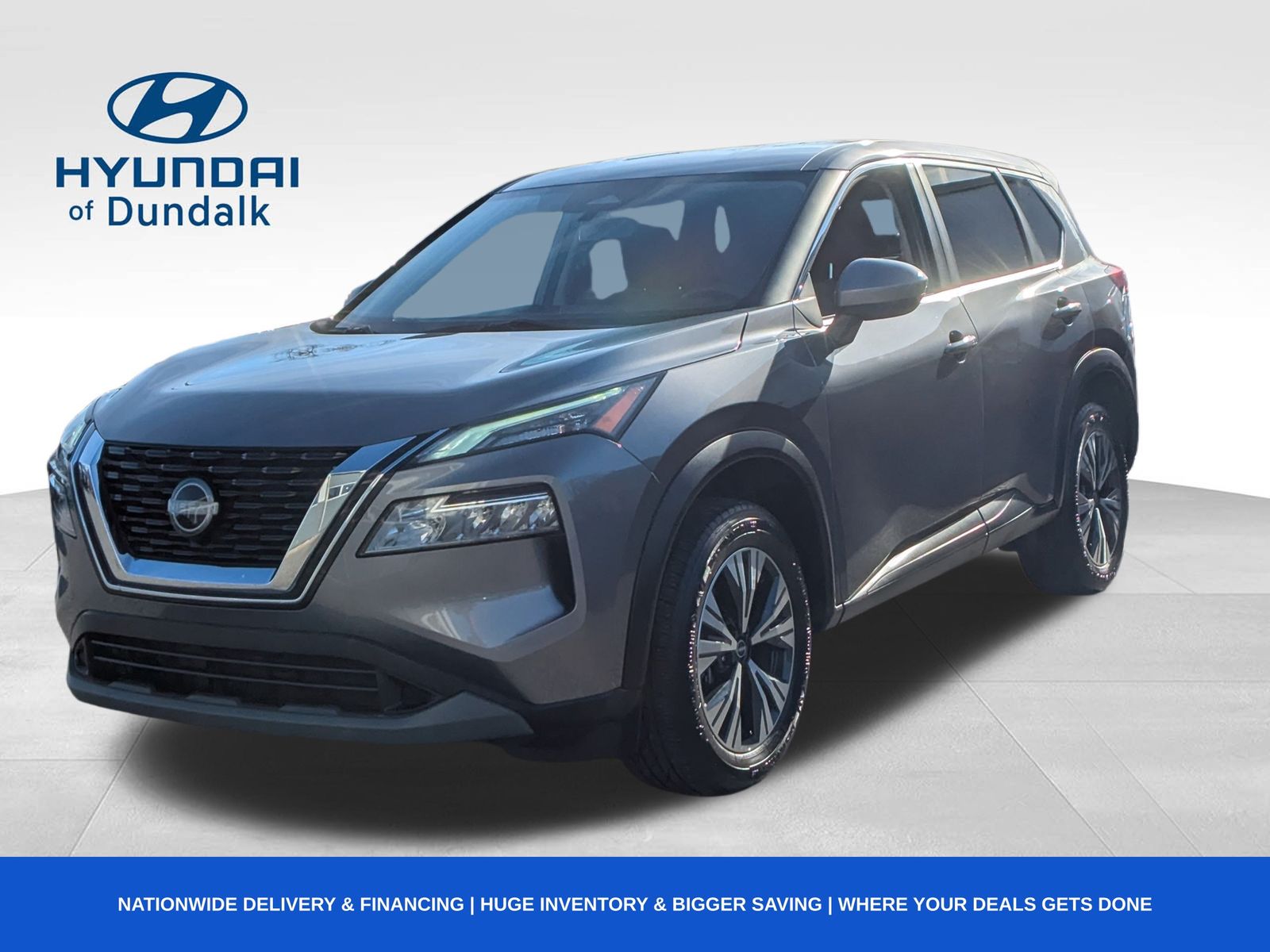 2023 Nissan Rogue SV's photo