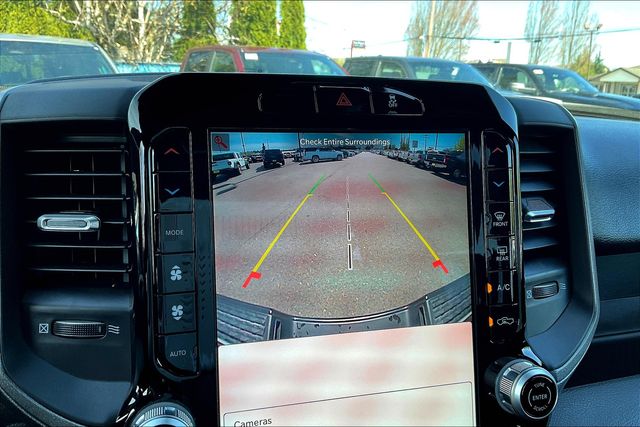 2025 Ram 2500 Tradesman photo 17