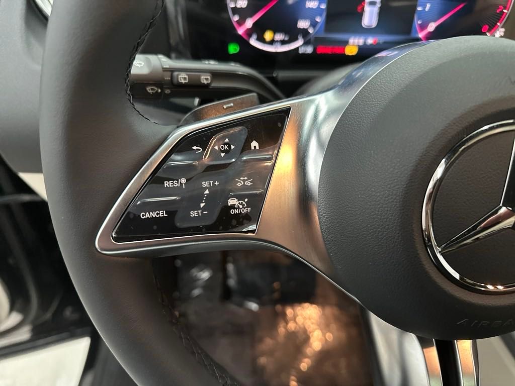 2025 Mercedes Benz GLA 250 photo 18