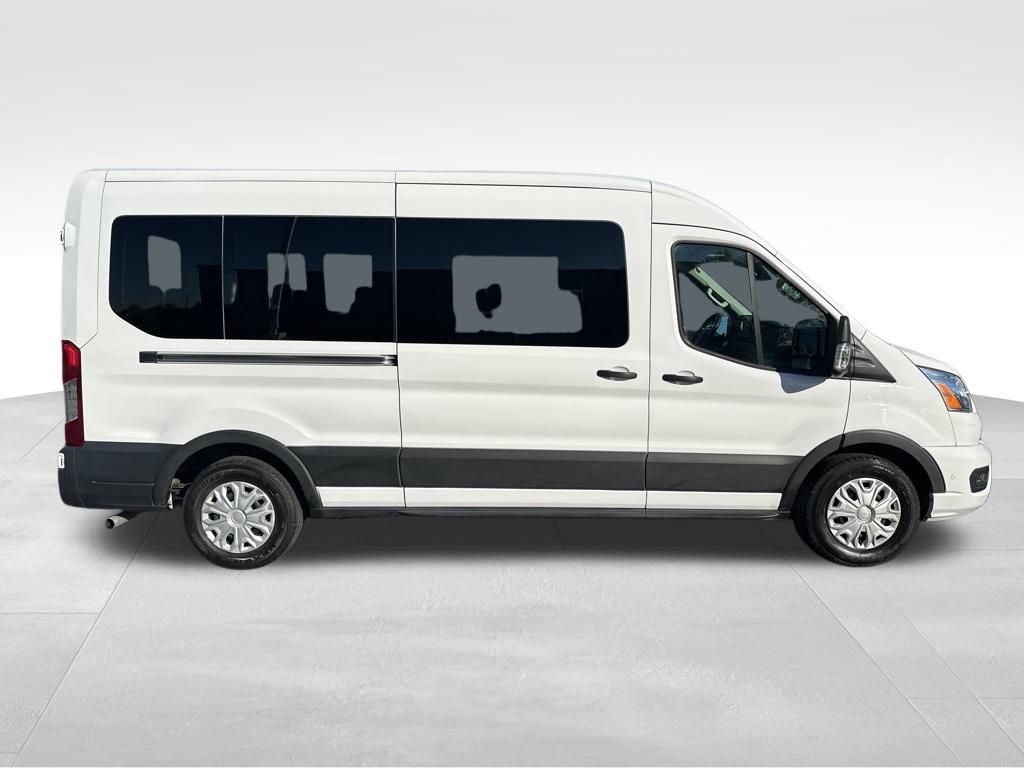 2022 Ford Transit photo 2
