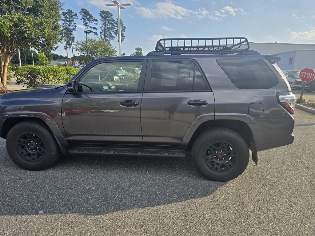 2021 Toyota 4Runner Venture Special Edition photo 6