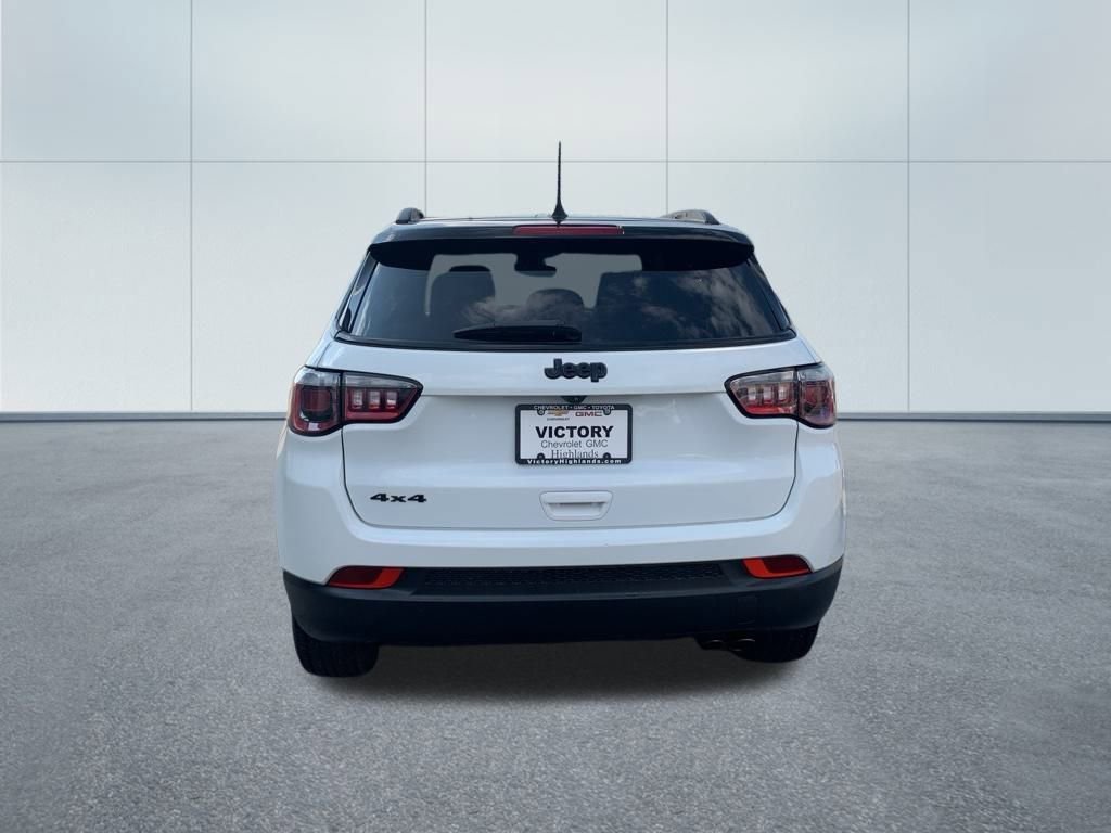 2022 Jeep Compass Altitude photo 4