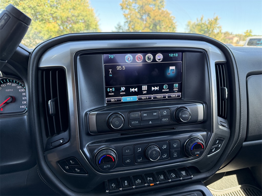 2018 Chevrolet Silverado 2500HD LTZ photo 4