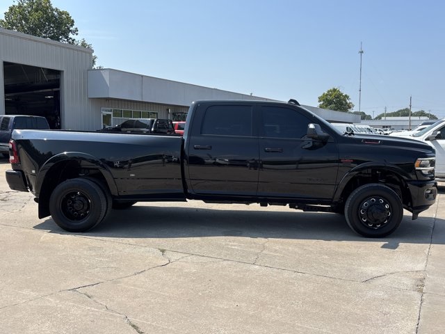 2022 Ram 3500 Laramie photo 2