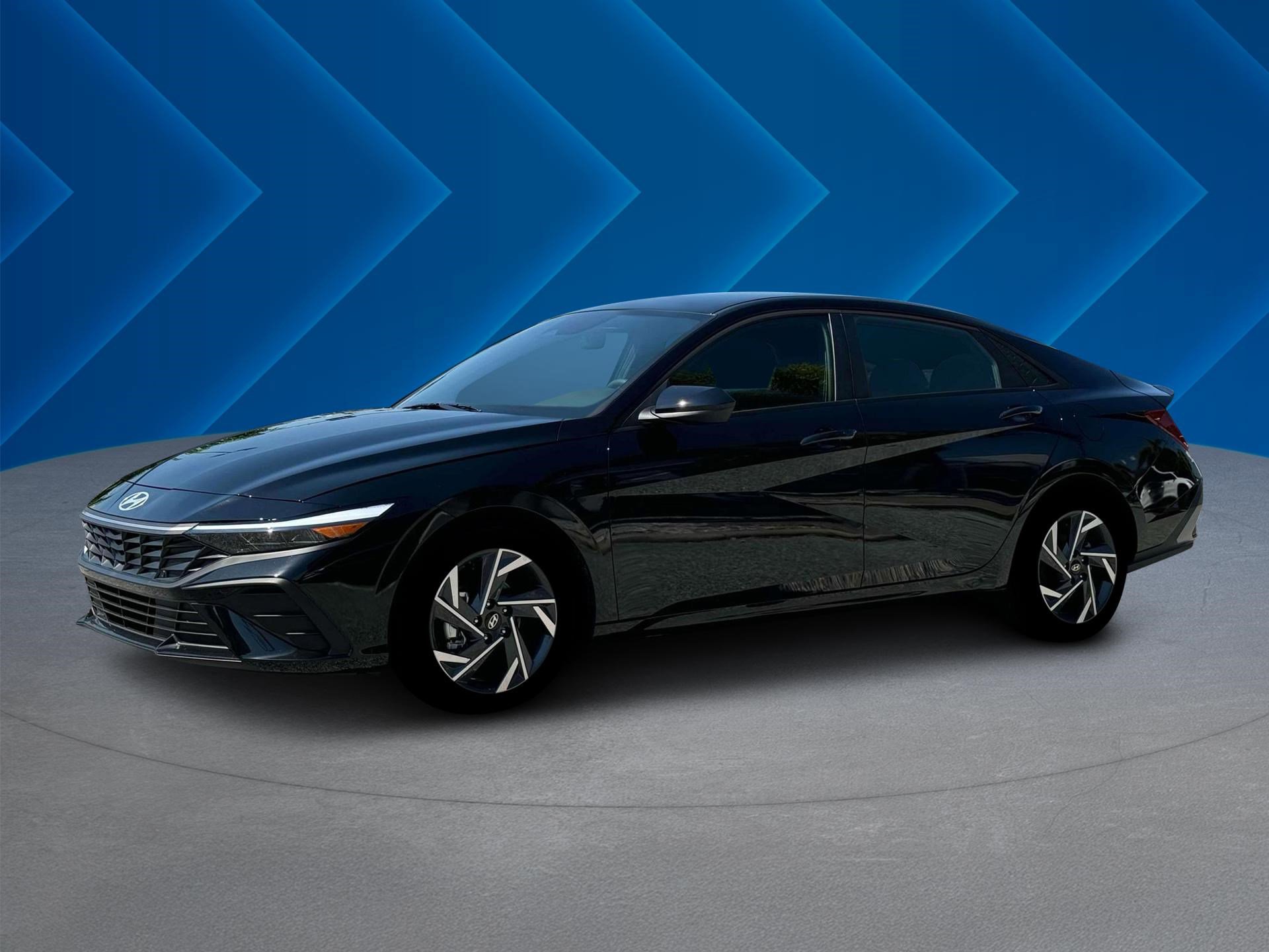 2025 Hyundai Elantra SEL Sport photo 2
