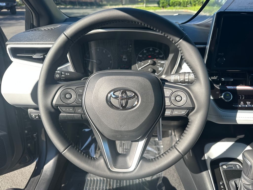 2025 Toyota Corolla SE photo 16