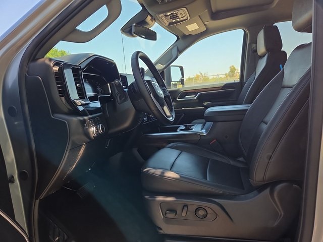 2024 Gmc Sierra HD SLT photo 12