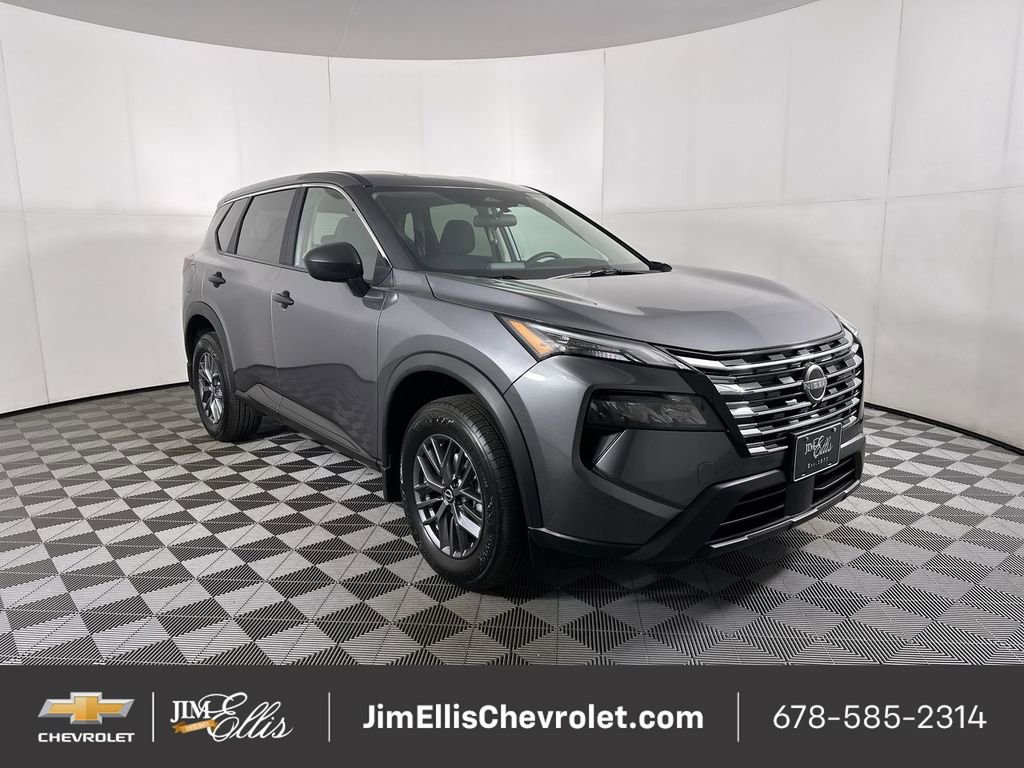 2026 Nissan Rogue S's photo