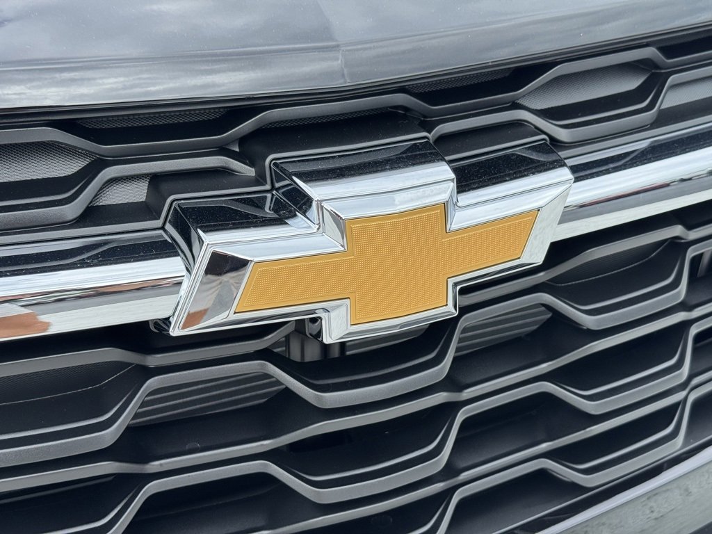 2026 Chevrolet Trax LT photo 4