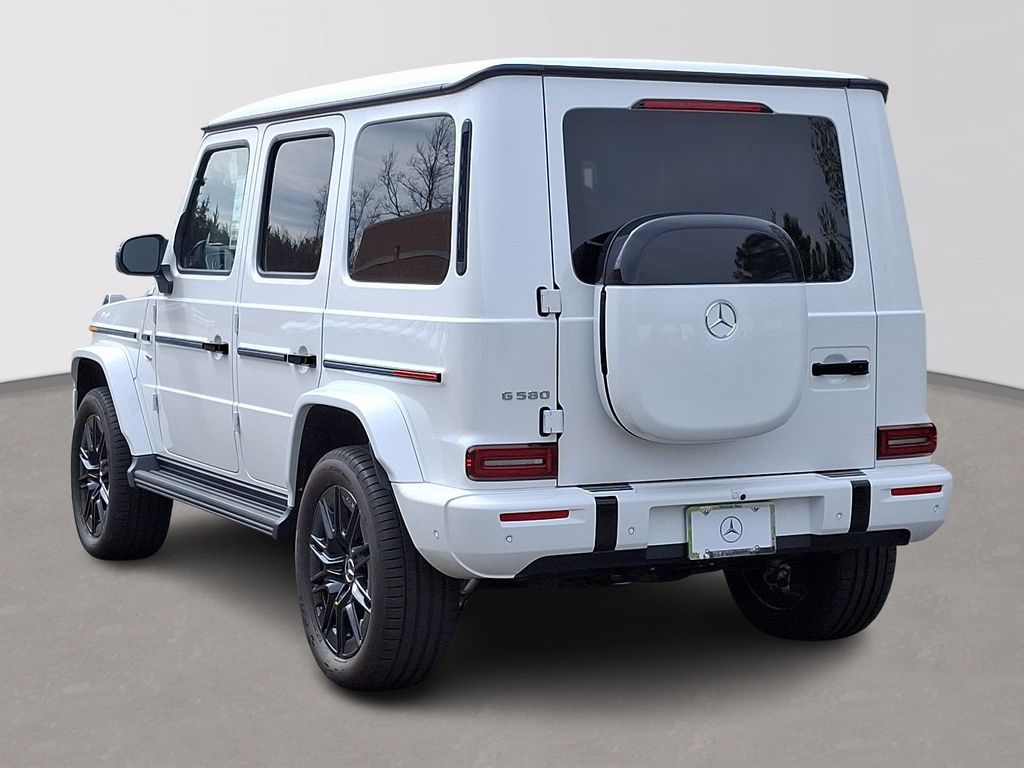 2025 Mercedes Benz G photo 4