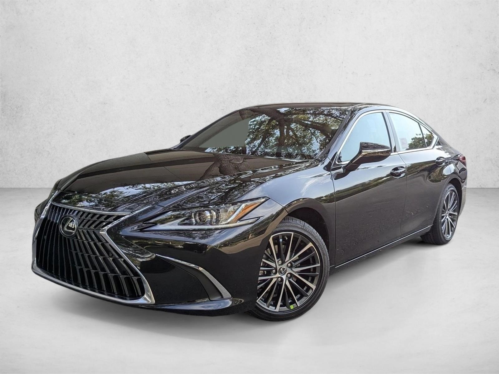 2025 Lexus ES 350's photo
