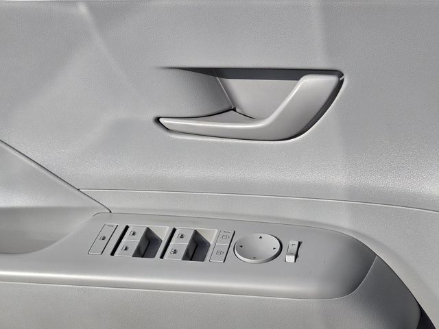 2024 Hyundai Kona SEL photo 19