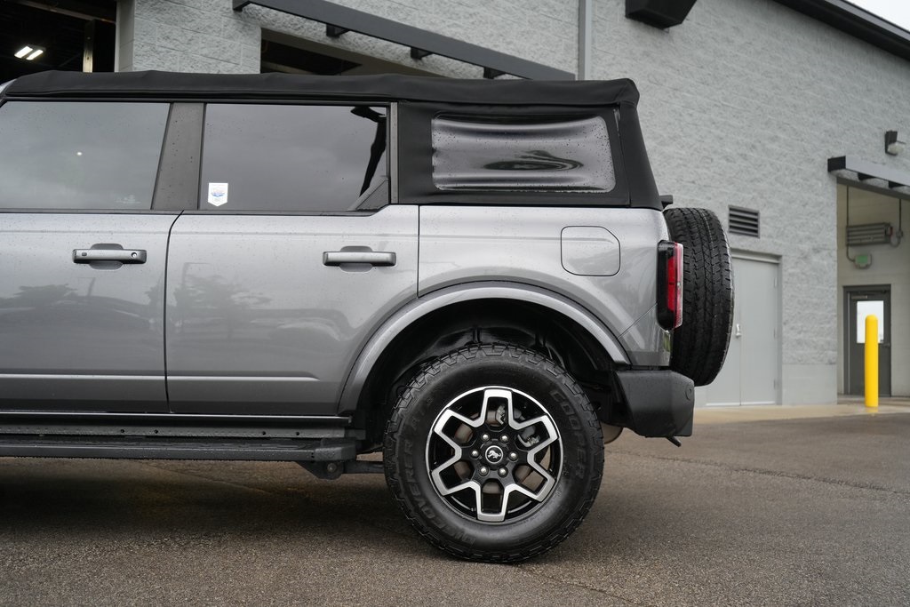2021 Ford Bronco Outer Banks photo 10