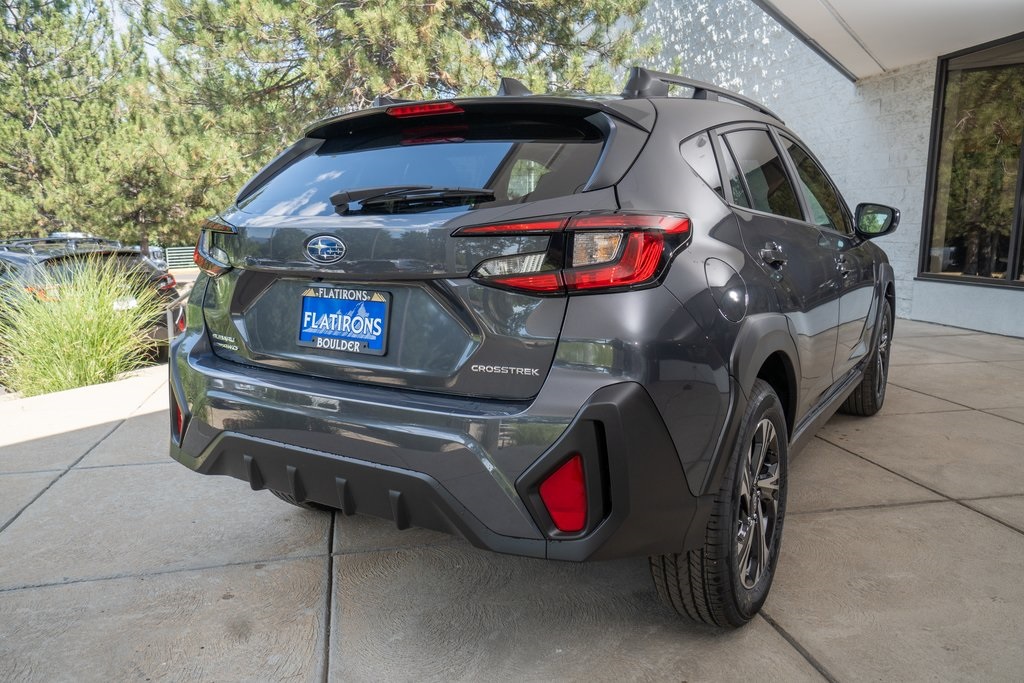 2025 Subaru Crosstrek Premium photo 2