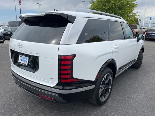 2026 Hyundai Palisade Limited photo 5
