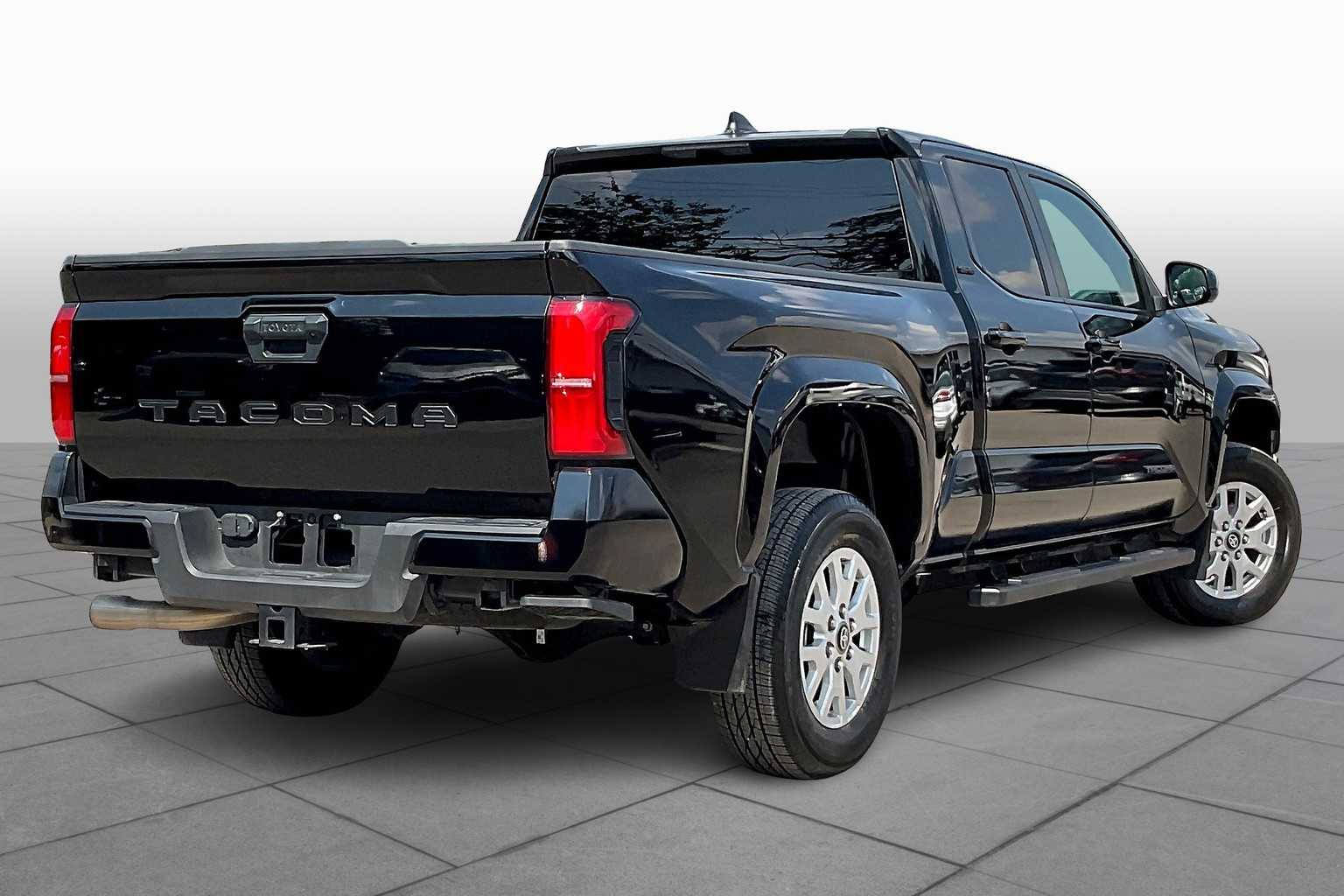 2024 Toyota Tacoma SR5 Double Cab photo 12