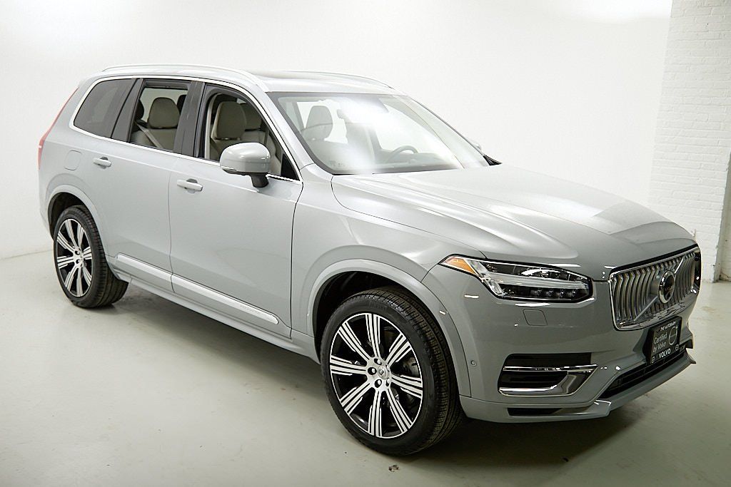 2024 VOLVO XC90 - Image 3