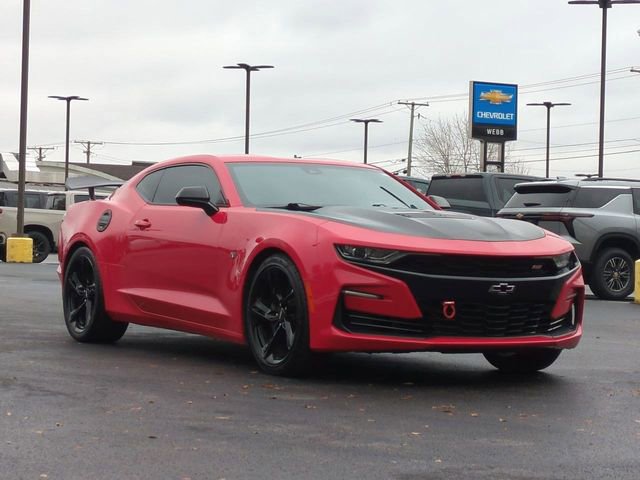 2019 Chevrolet Camaro 2SS photo 2